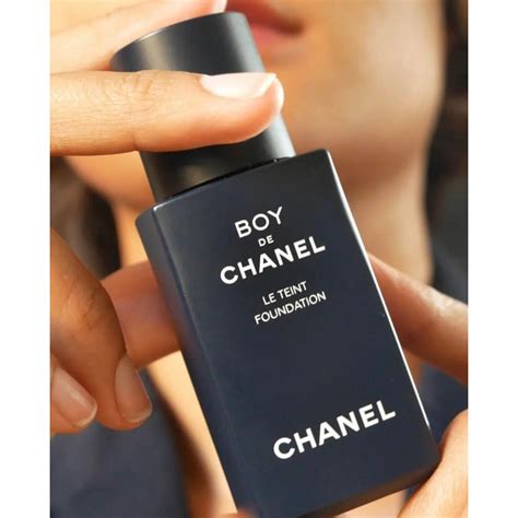 boy de chanel 男士 造型 粉底 液